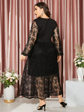 Plus Size V-neck Lace Patchwork Design Long Sleeves Dress